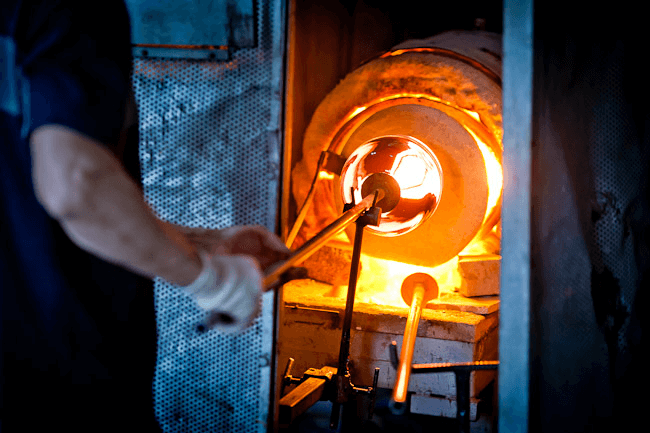 Handgemaakt glas vs. machinaal glas: is het het verschil waard? - 123Glaswerk