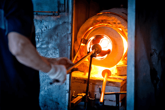 Handgemaakt glas vs. machinaal glas: is het het verschil waard? - 123Glaswerk